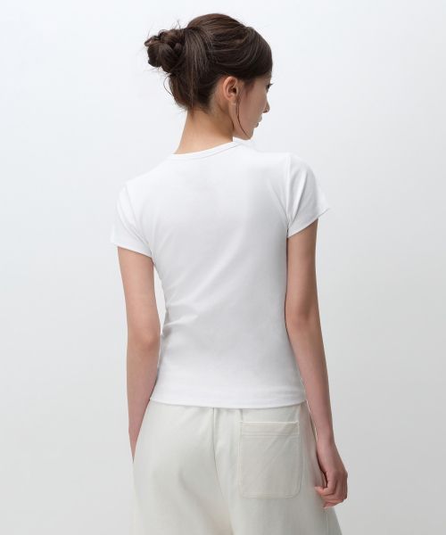 Lookbook (Women) MUSINSA STANDARD WOMEN Slim Crew Neck Bra T-Shirt [White] MWFTS5B13-WH