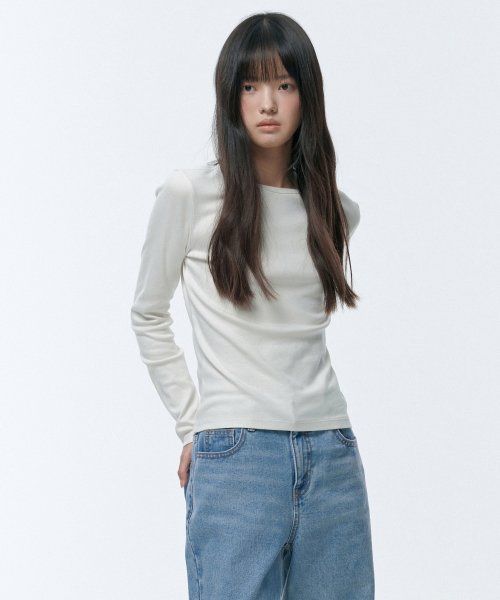 (Women) Musinsa Standard Women Slim Crew Neck Long Sleeve T-Shirt [Cream] MWCTL0Z06-CR