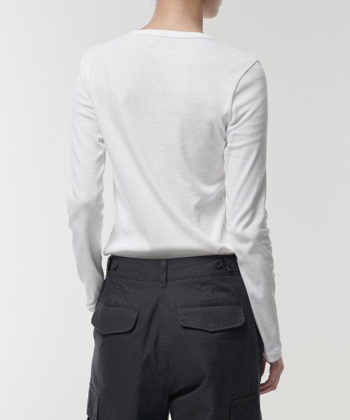Purchase (Women) Musinsa Standard Women Slim Crew Neck Long Sleeve T-Shirt [White] MWCTL0Z06-WH
