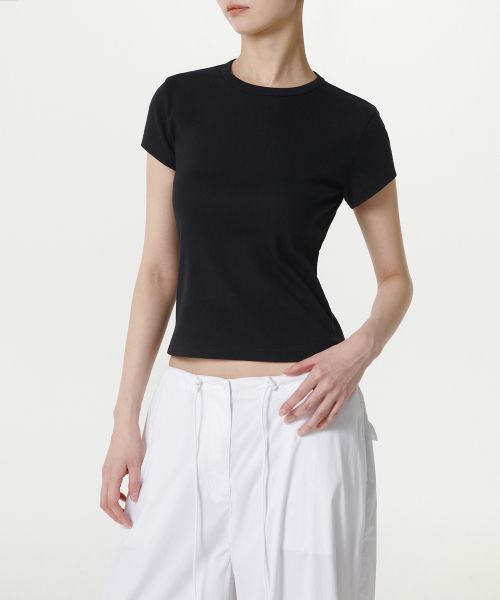 Shop (Women) MUSINSA STANDARD WOMEN Slim Crew Neck T-Shirt [Black] MWDTS0Z03-BK
