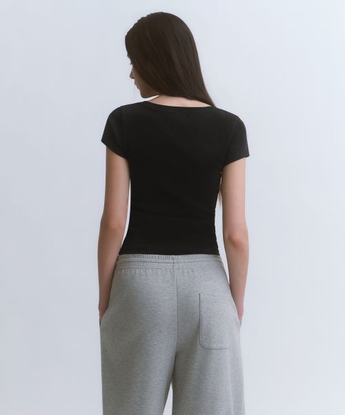 Lookbook (Women) MUSINSA STANDARD WOMEN Slim Scoop Neck Cap Sleeve T-Shirt [Black] MWFTS5B10-BK