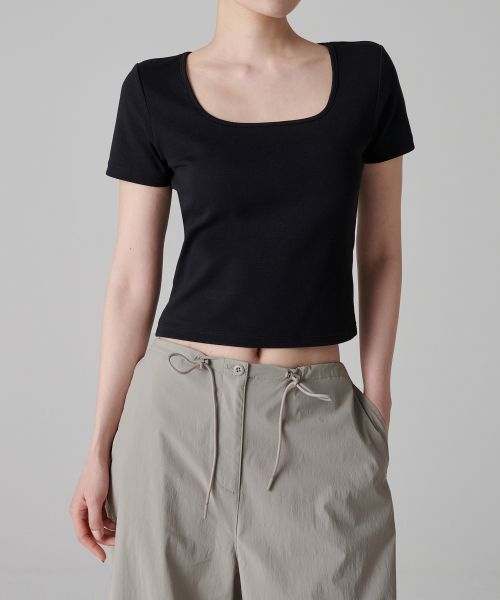 Lookbook (Women) MUSINSA STANDARD WOMEN Slim Square Neck T-Shirt [Black] MWCTS5Z05-BK