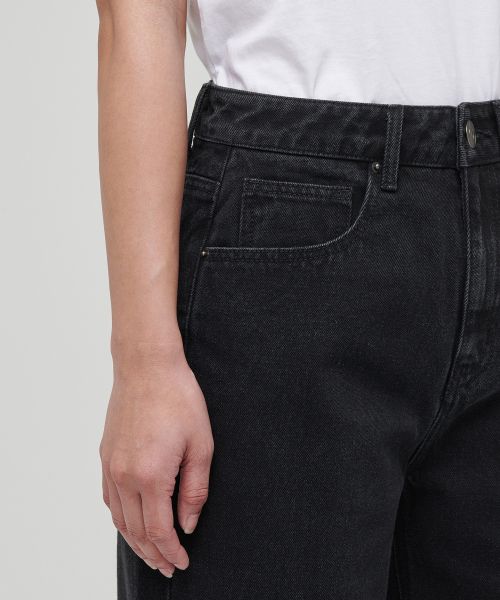 Purchase (W) Musinsa Standard 女款寬版牛仔褲【水洗黑】 MWJNP0Z02-WC