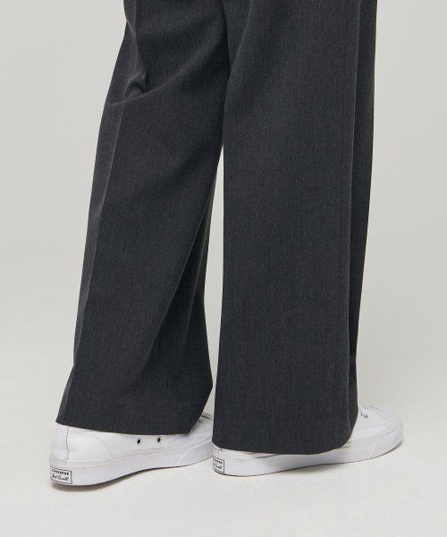 Sizing (W) MUSINSA STANDARD 女款寬版隱藏式鬆緊腰西裝褲【炭灰色】 MWJPL0Z07-CG