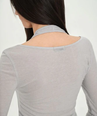 (W) Musinsa Standard 女款羊毛天絲掛脖層次長袖 T 恤【淺灰色】 MWFTL3A04-LG Purchase (W) Musinsa Standard 女款羊毛天絲掛脖層次長袖 T 恤【淺灰色】 MWFTL3A04-LG