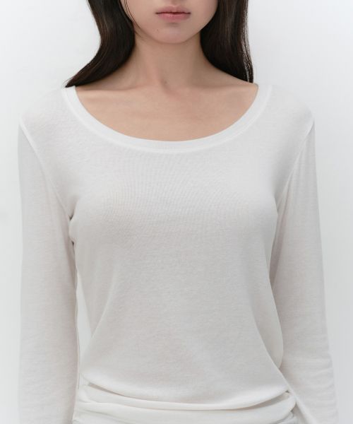 Shop (Women) Musinsa Standard Women Wool Tencel Slim Scoop Neck Long Sleeve T-Shirt [Ivory] MWFTL9A09-IV