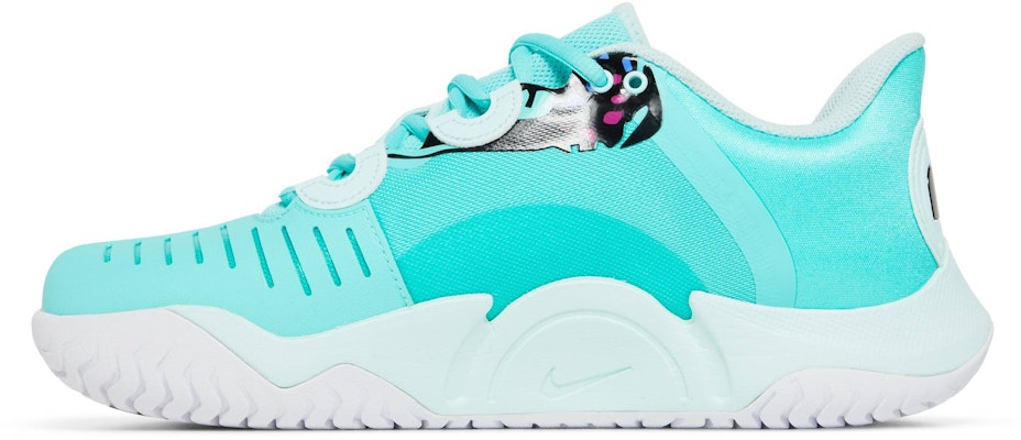 (W) 大坂なおみ×ナイキ コート エア ズーム GP ターボ "バタフライ" DV4327-411 Lookbook (W) 大坂なおみ×ナイキ コート エア ズーム GP ターボ "バタフライ" DV4327-411