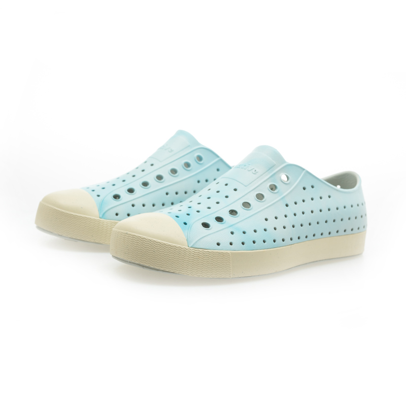 Order (W) Native Jefferson Wanderfoam 黑色單色印花鞋。 F0000298-4026