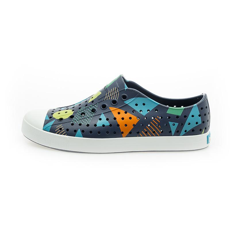 (Women) Native Jefferson Wanderfoam Print Shoes by Jefferson. F0000233-4168