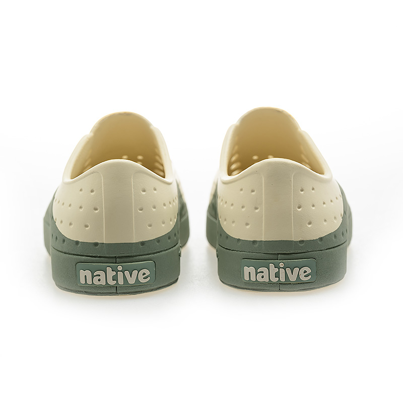 Lookbook (W) Zapatillas Native Jefferson Wanderfoam Roam. F0000181-1804