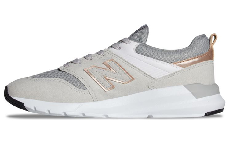 Buy New Balance 009系列 防滑透氣 低幫休閒跑步鞋 女款 米白色