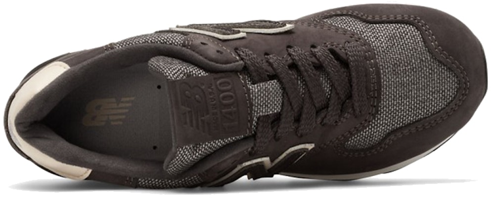 (W) New Balance 1400 'Coklat Gelap Putih Hitam' W1400CM Lookbook (W) New Balance 1400 'Coklat Gelap Putih Hitam' W1400CM