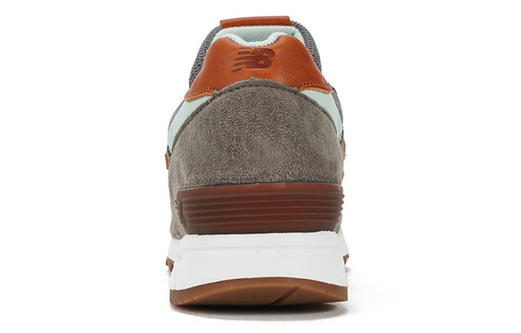 Lookbook (W) New Balance 1400 冬季山峰款 W1400CG