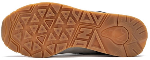 New Balance 1600 系列 "Elite Edition" 輕便透氣 低幫休閒跑步鞋 女款 灰黑色 Shop New Balance 1600 系列 "Elite Edition" 輕便透氣 低幫休閒跑步鞋 女款 灰黑色