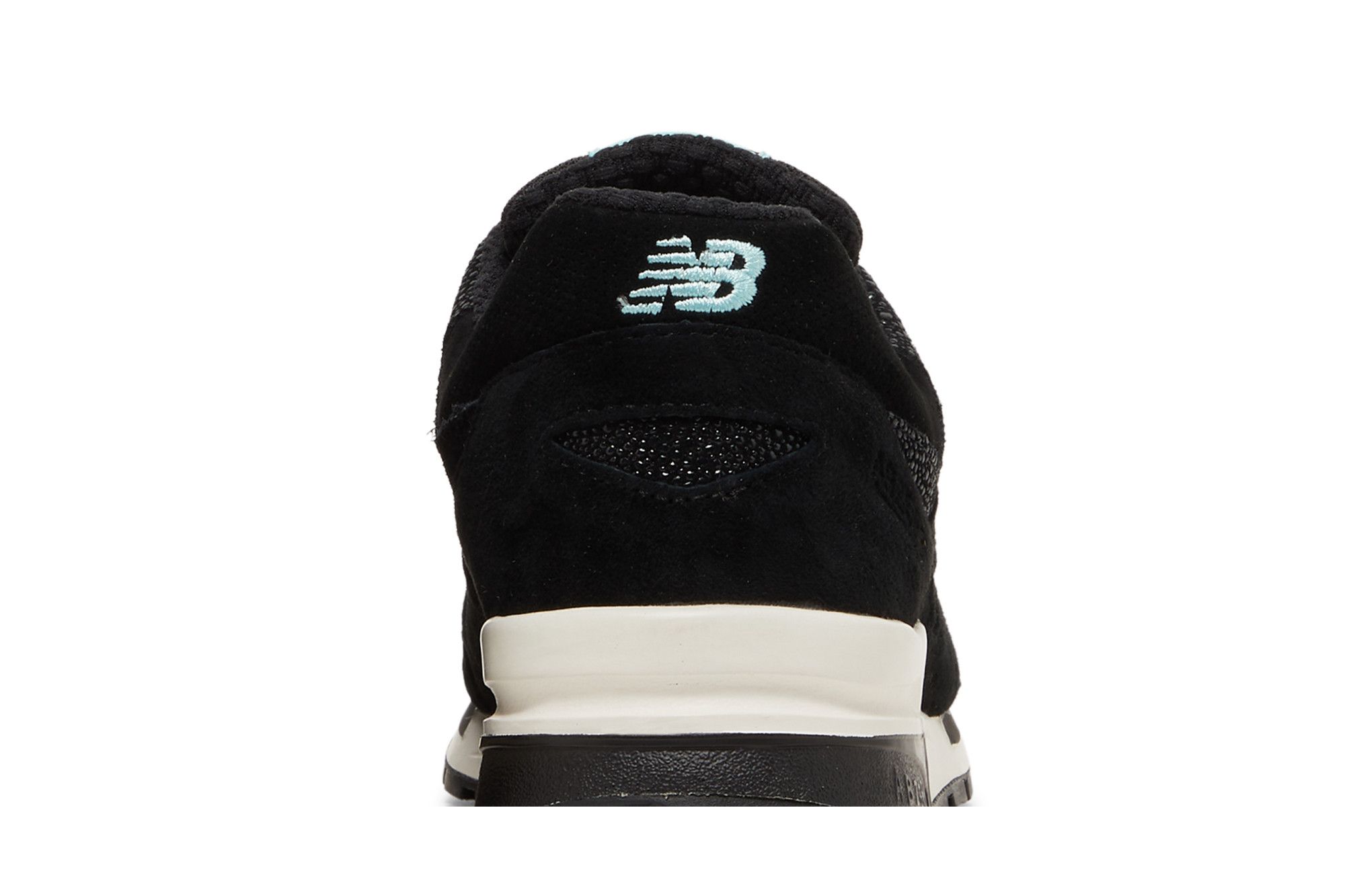 Sizing (W) New Balance 1600 ''Meteoriten'' CW1600GM