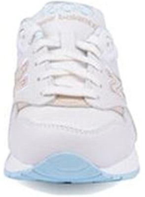 (W) New Balance 1600 Series Low-Top Krim 'Coklat Krim Biru' CW1600WB Lookbook (W) New Balance 1600 Series Low-Top Krim 'Coklat Krim Biru' CW1600WB
