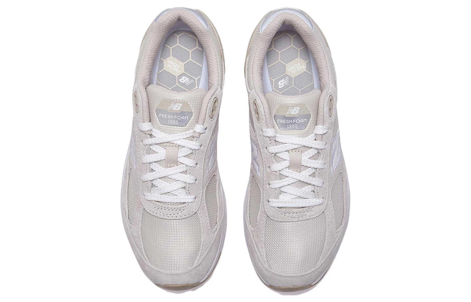 Shop (W) New Balance 1880 'Zapatillas Beige de Running Baja' NBPQCF720A