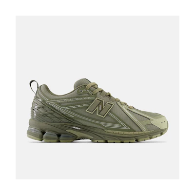 (W) NB 1906R Green Casual Sneakers Green color