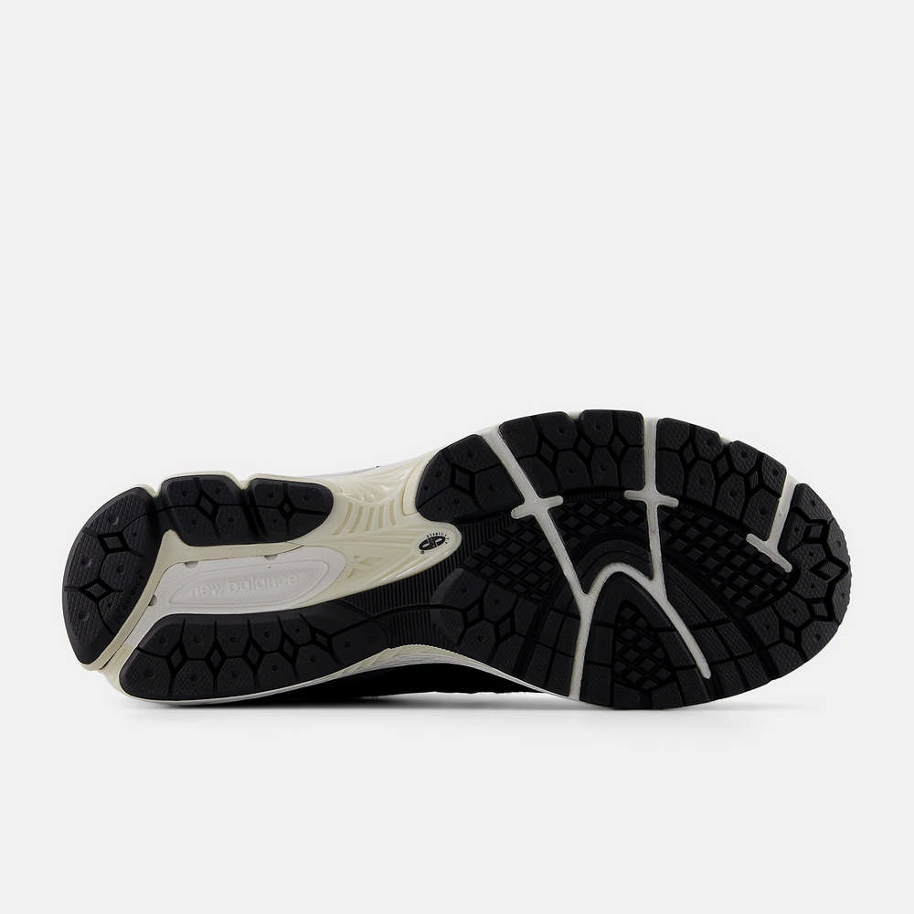 Purchase (W) New Balance 2002R 系列 GORE-TEX 休閒運動鞋 黑色 M2002RXT-D