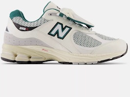 (Women) New Balance 2002R White Casual Shoes White color White color M2002RVD-D (Women) New Balance 2002R White Casual Shoes White color White color M2002RVD-D