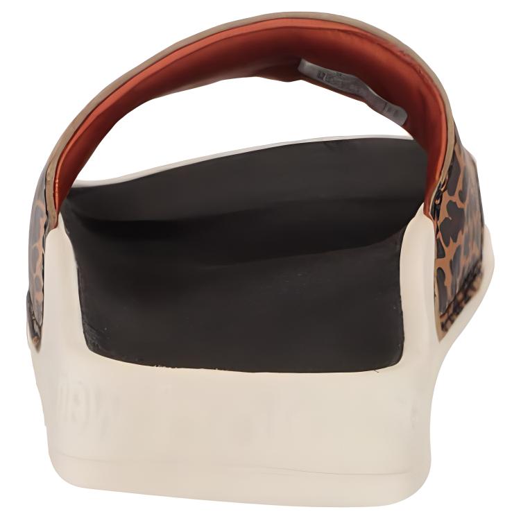 Shop （女性）New Balance 200 拖鞋 '豹紋' SWF200LP