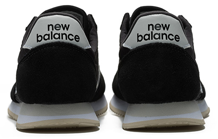 Shop (W) New Balance 220 Serie Zwart/Wit WL220TD