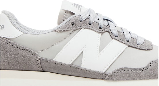 New Balance NB 237 v1 舒適 防滑 低筒 跑步鞋 女款 灰色 Order New Balance NB 237 v1 舒適 防滑 低筒 跑步鞋 女款 灰色