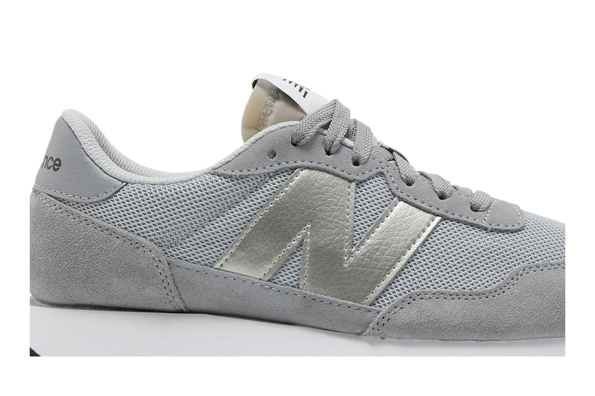Lookbook (W) New Balance 237 '钢铁' WS237CD