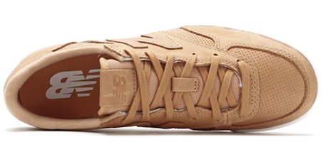 (W) 뉴발란스 300 '토스트' (New Balance 300 'Toast') WRT300SC Lookbook (W) 뉴발란스 300 '토스트' (New Balance 300 'Toast') WRT300SC