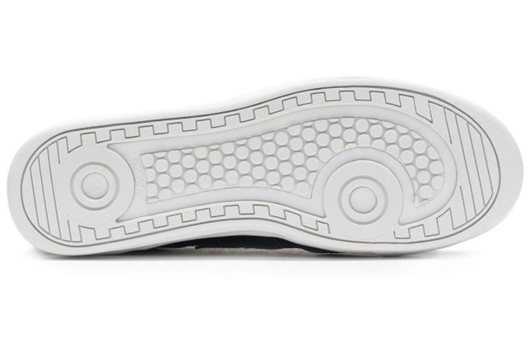 Purchase (Women) New Balance 300 Shoes 'Black White' WRT300PA