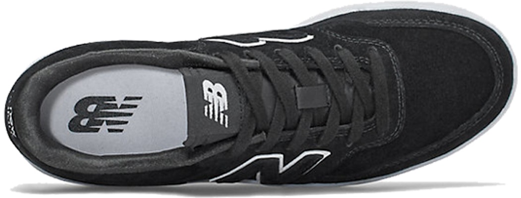 (W) New Balance 300v2 'Hitam' WRT300TM Lookbook (W) New Balance 300v2 'Hitam' WRT300TM