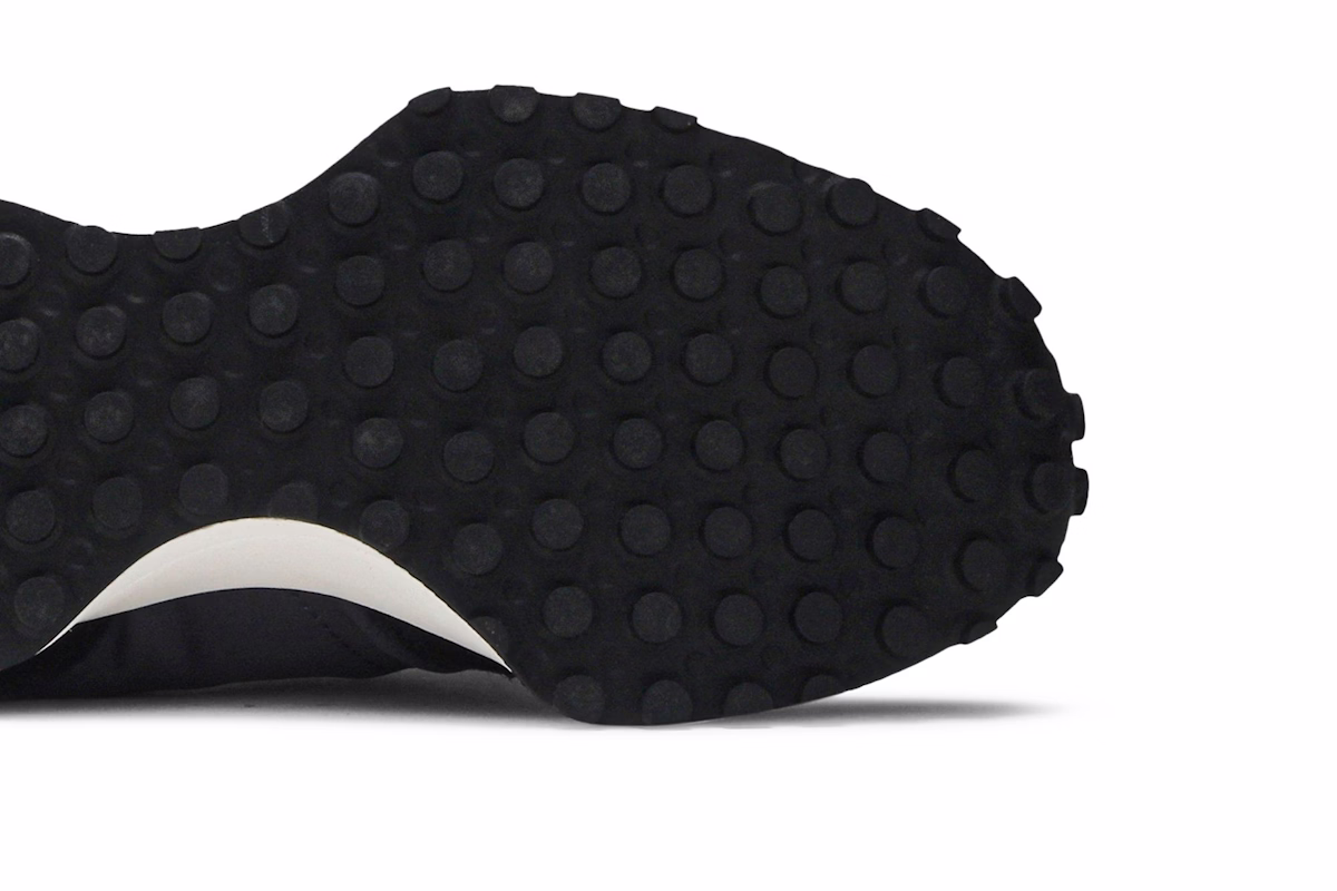 (Women) New Balance 327 'Black Grey'