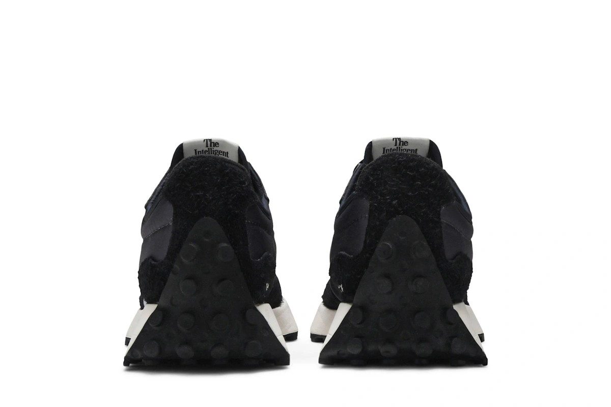 (Women) New Balance 327 'Black Grey'