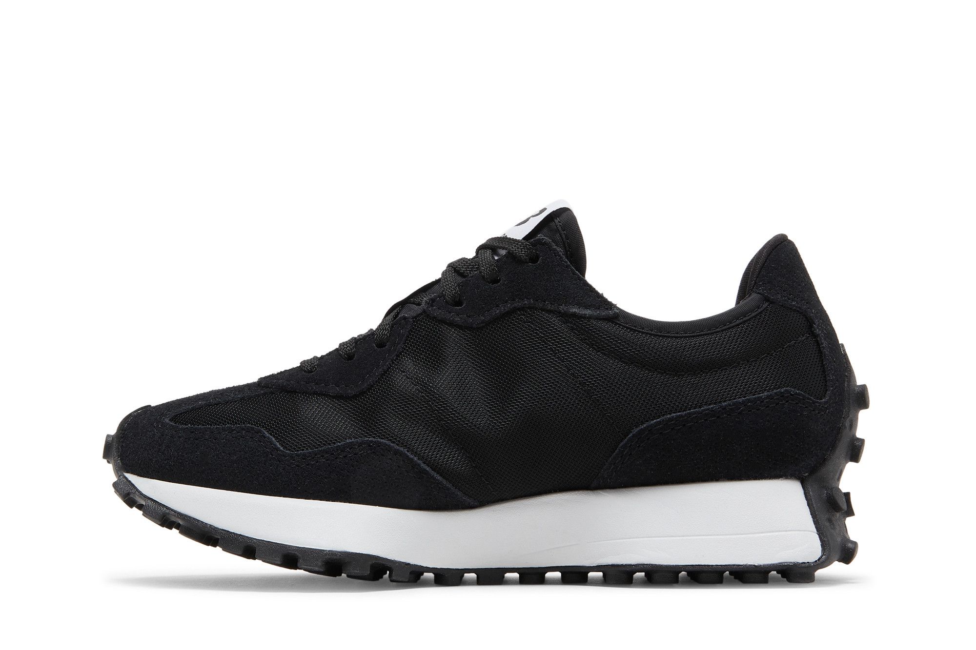Lookbook (W) New Balance 327 ''Leopardo Nero'' WS327SC