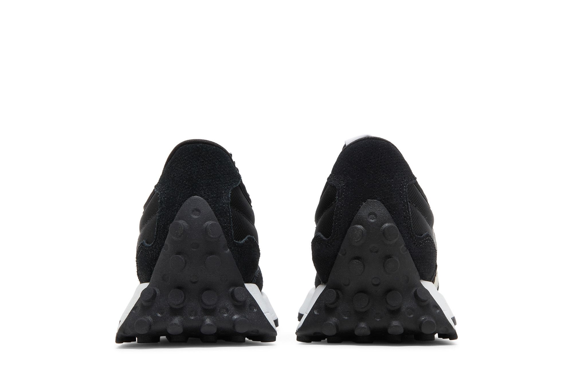 Details for (W) New Balance 327 ''Leopardo Nero'' WS327SC