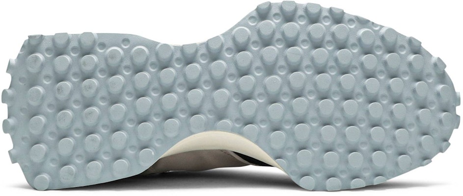 (W) New Balance 327 'Hitam Putih' WS327CPA Shop (W) New Balance 327 'Hitam Putih' WS327CPA