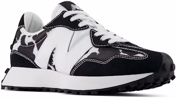 Lookbook (W) New Balance 327 ''Kuhmuster Breakfast Tea'' W327APA