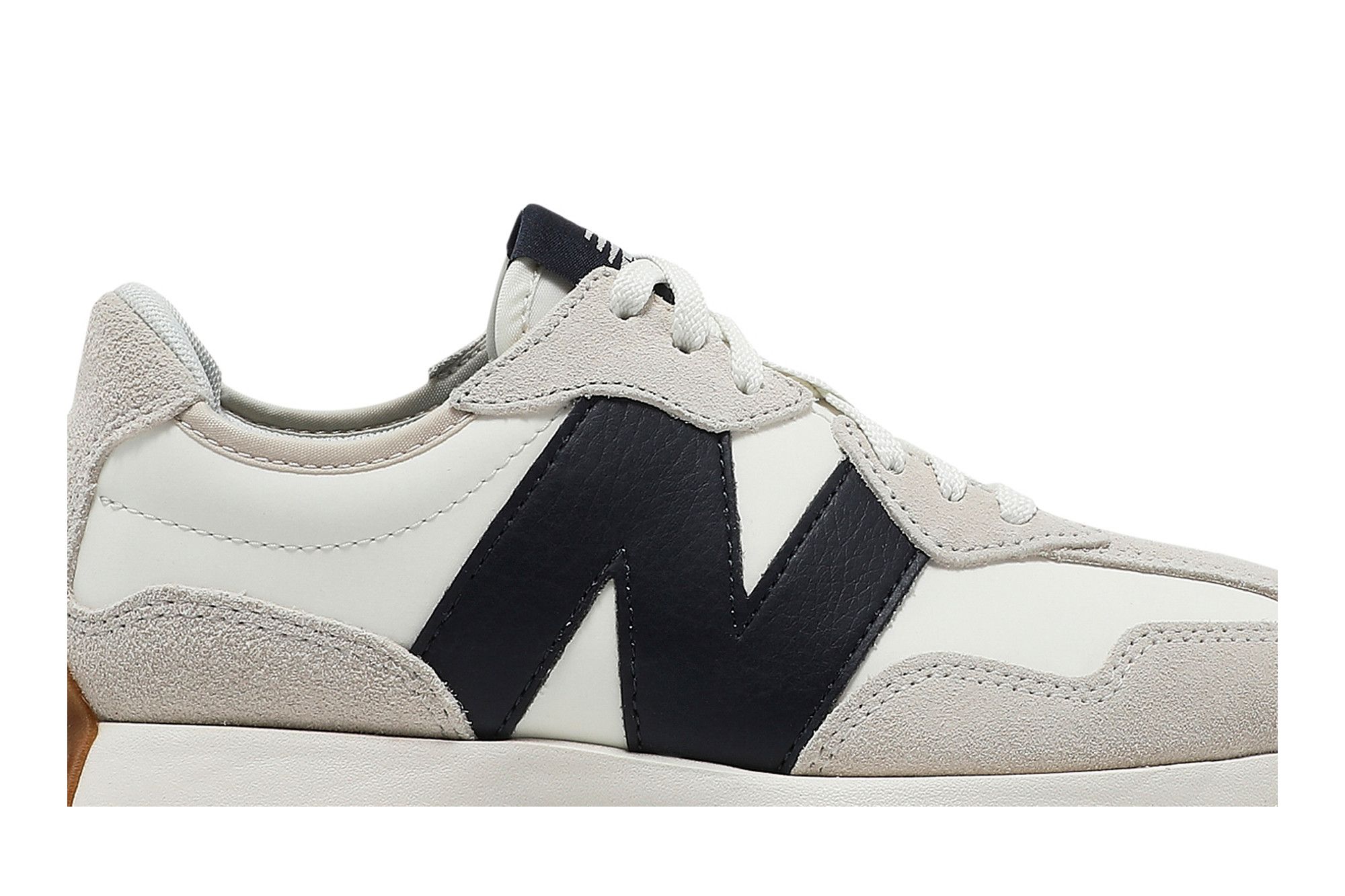 Lookbook (W) New Balance 327 'Moonbeam Outerspace' Lelaki/Wanita WS327KB