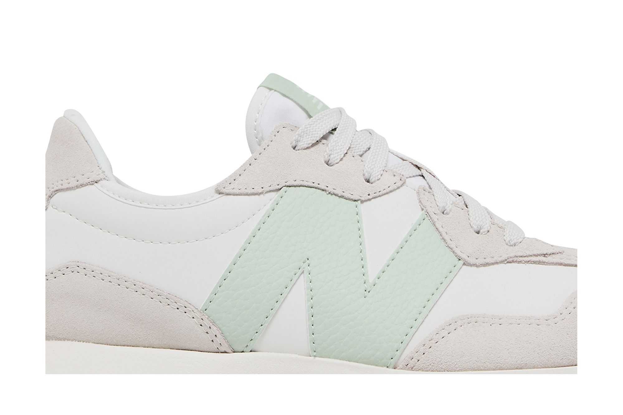 Order (W) New Balance 327 '月光银苔' WS327OU