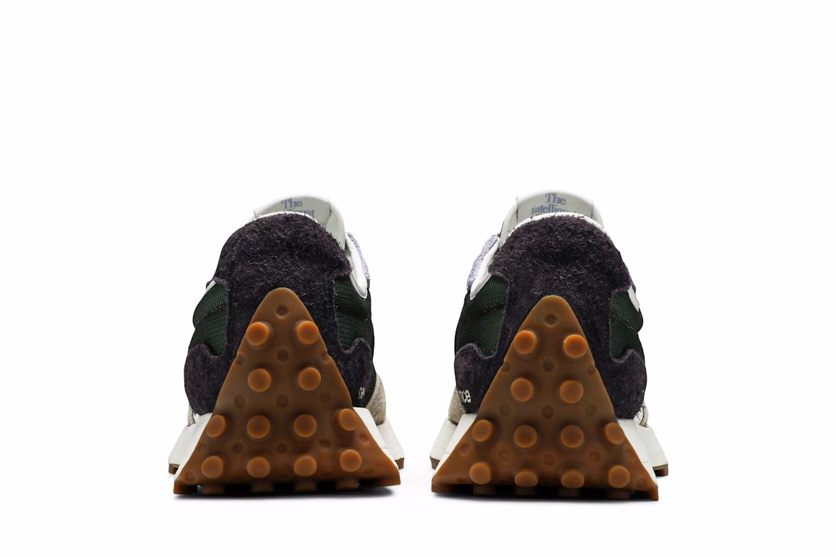 (Women) New Balance 327 'Oak Leaf Green'