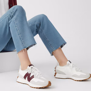 Order (W) New Balance 327 ''Wit Donkerrood'' WS327KA