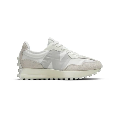 (W) NB 327 'White Moonbeam'