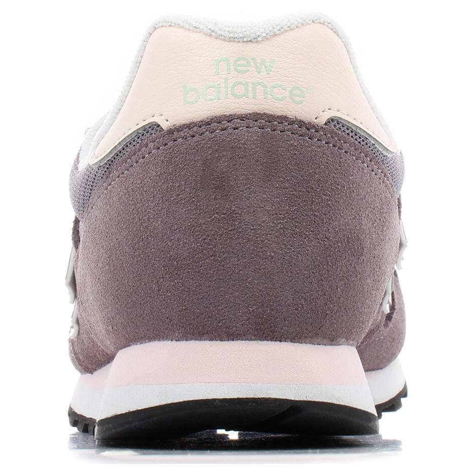 Shop New Balance 373系列 紅棕色 女款