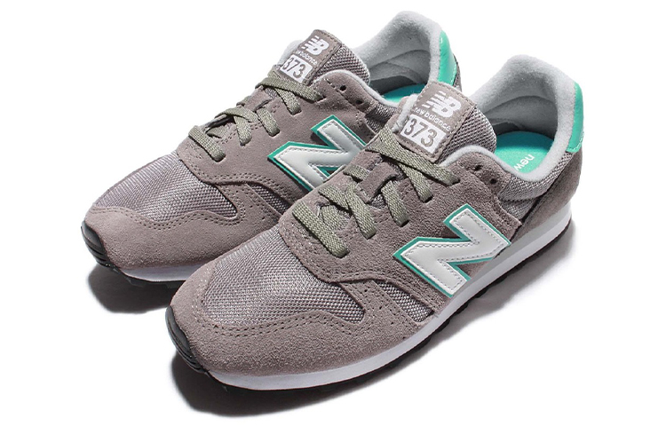 Lookbook (W) 뉴발란스 373 그레이터콰즈 (or 뉴발 373 그레이터콰즈 for brevity) WL373GG