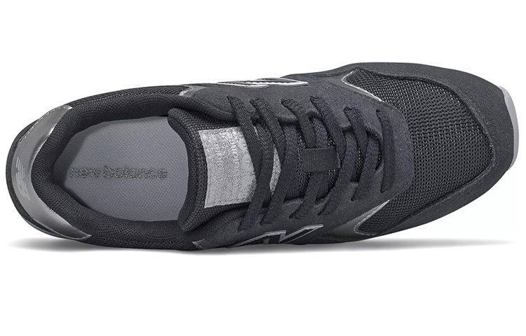 Lookbook (W) Sepatu New Balance 393 /Silver 'Black' WL393MLC