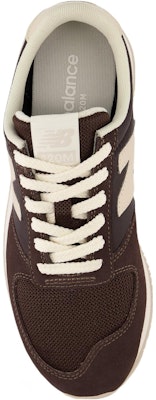 New Balance NB 420 防滑耐磨 低筒 跑步鞋 女款 棕色 Shop New Balance NB 420 防滑耐磨 低筒 跑步鞋 女款 棕色