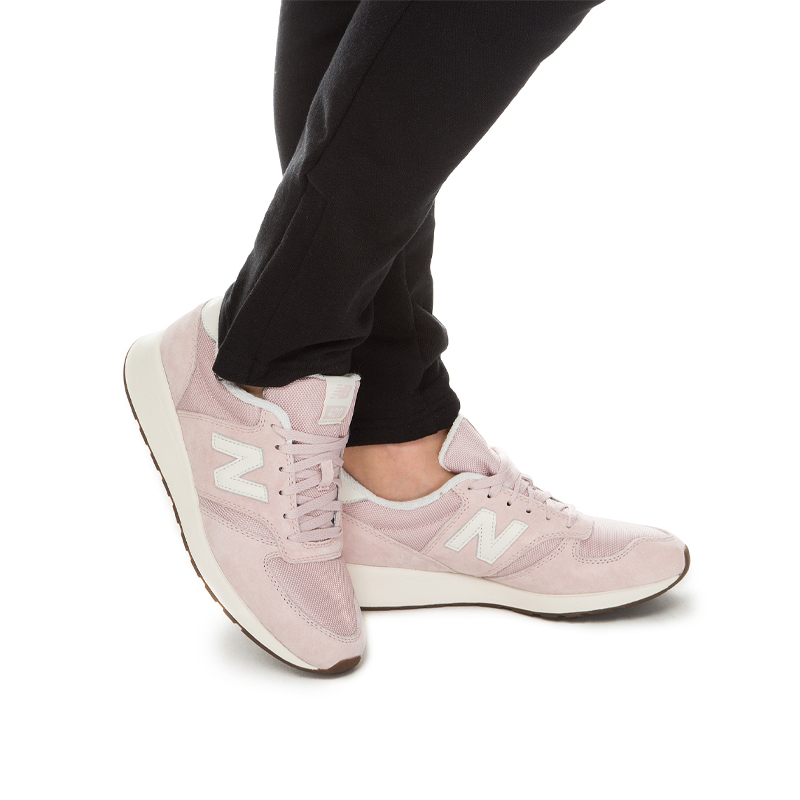 Details for (W) New Balance 420 Rosa/Bianco WRL420T