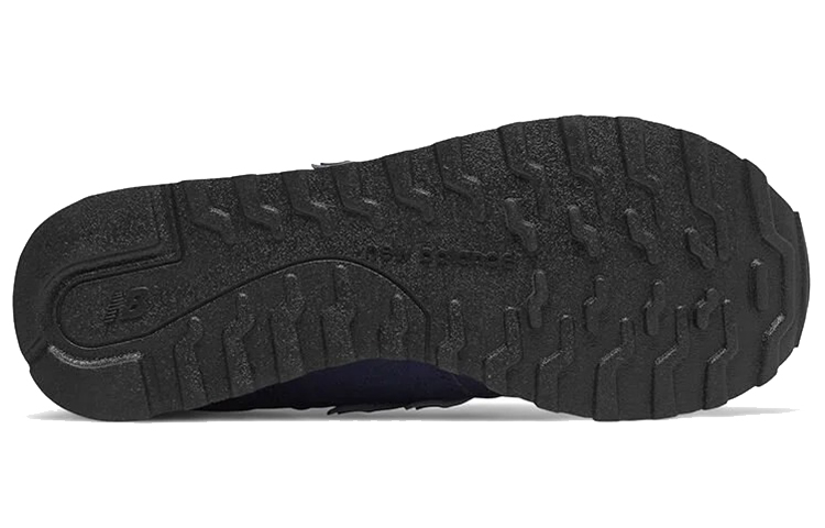 Shop (Women) New Balance 500 'Navy' GW500SMM