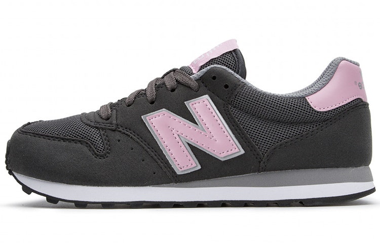 women-new-balance-500-low-top-black-white-gw-500-gsp