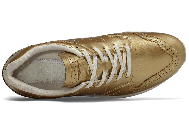 Lookbook New Balance 520 厚底低帮跑步鞋 女款 金色